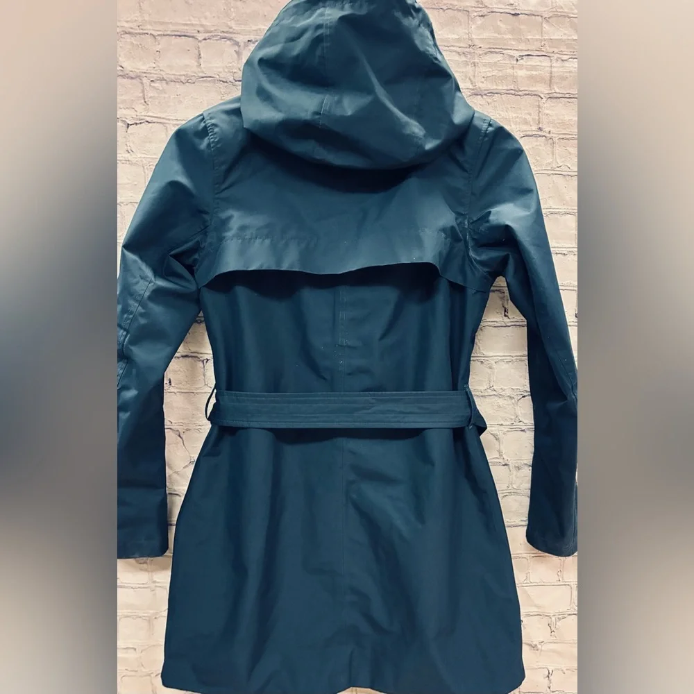 HELLY HANSEN womens size XS WELSEY ll rain jacket - Picture 4 of 9